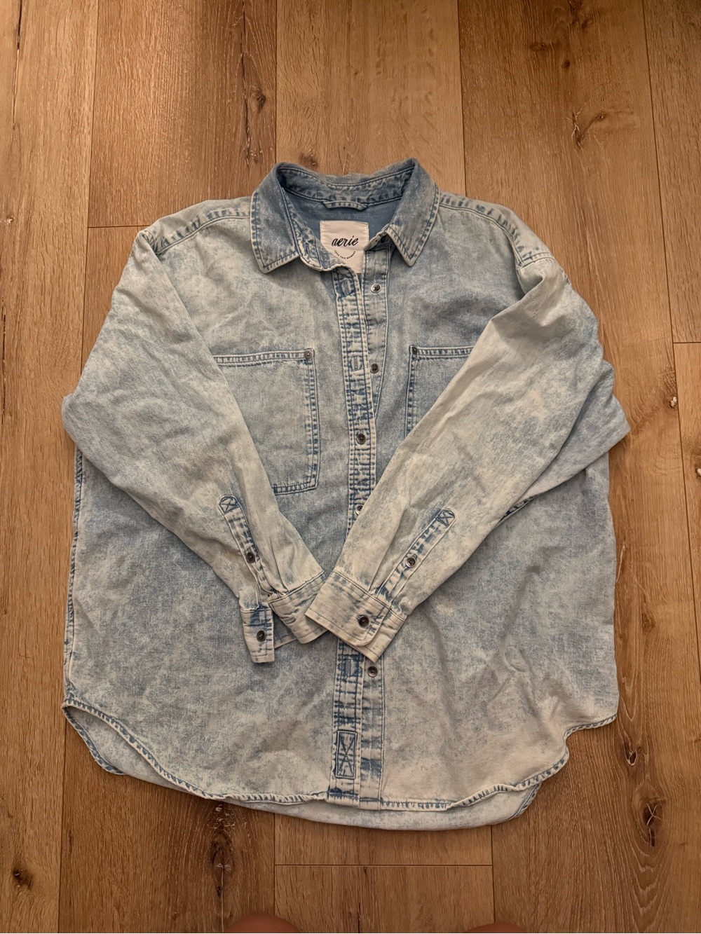 Aerie - oversized denim shirt - acid wash